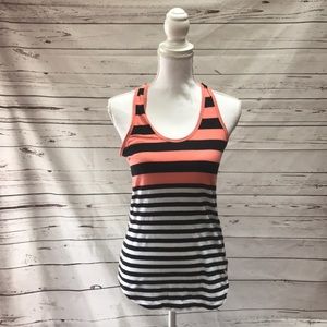 💎 Pink Victoria’s Secret racerback tank top